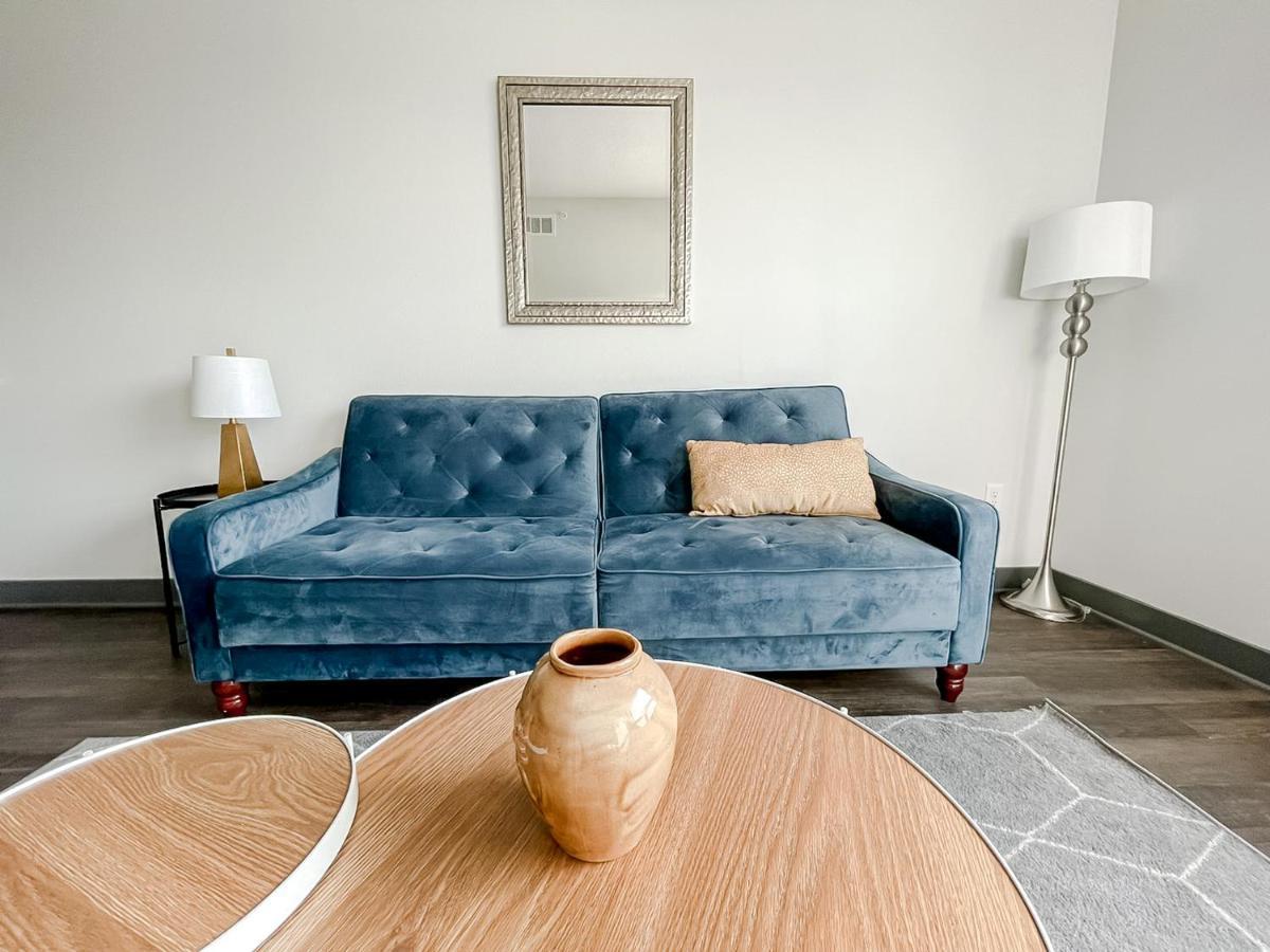Sleepover 1Bd 1Ba Des Moines Apartments Экстерьер фото