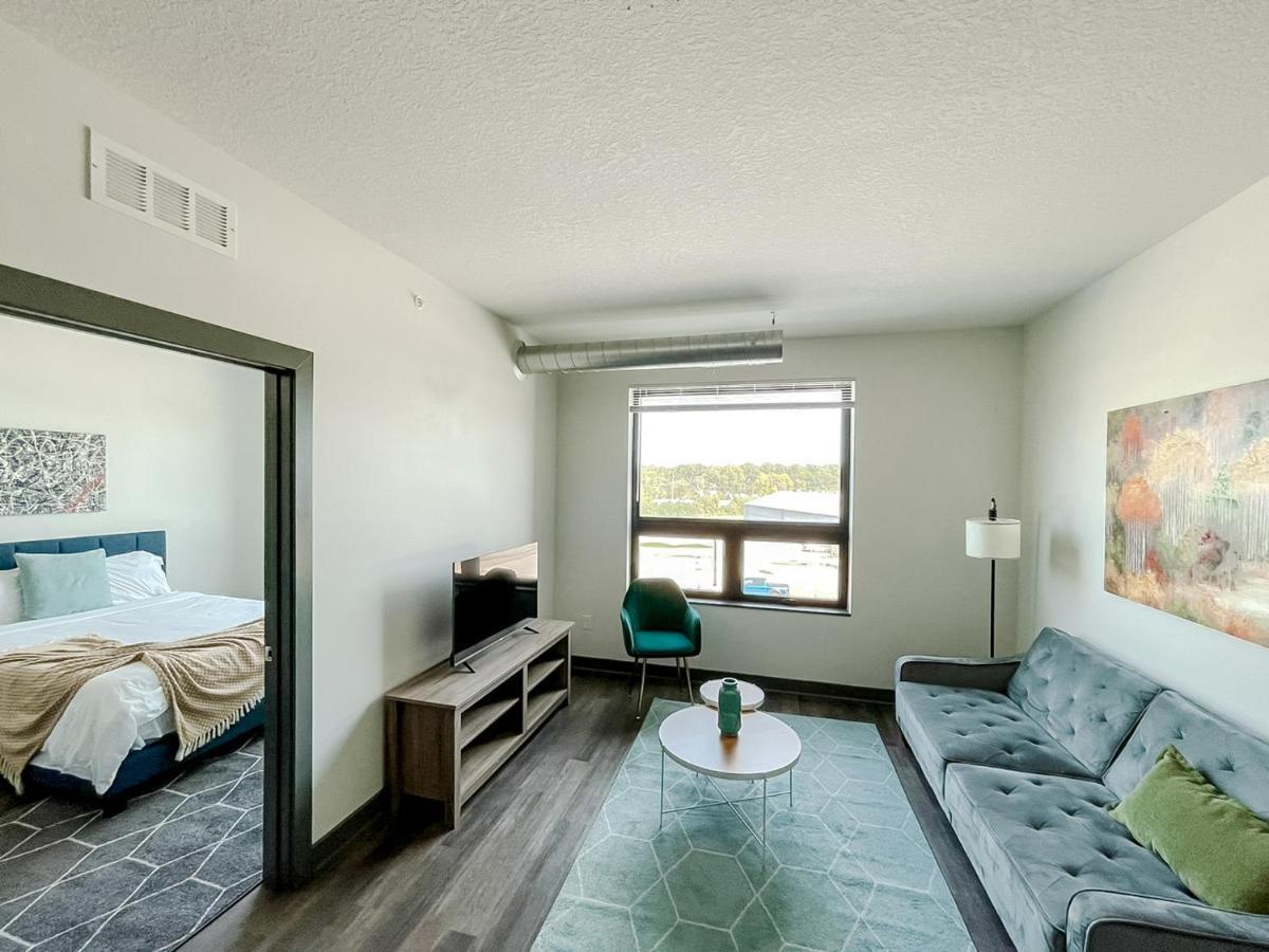 Sleepover 1Bd 1Ba Des Moines Apartments Экстерьер фото
