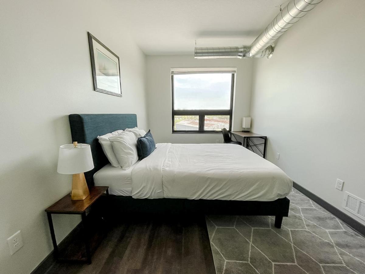 Sleepover 1Bd 1Ba Des Moines Apartments Экстерьер фото